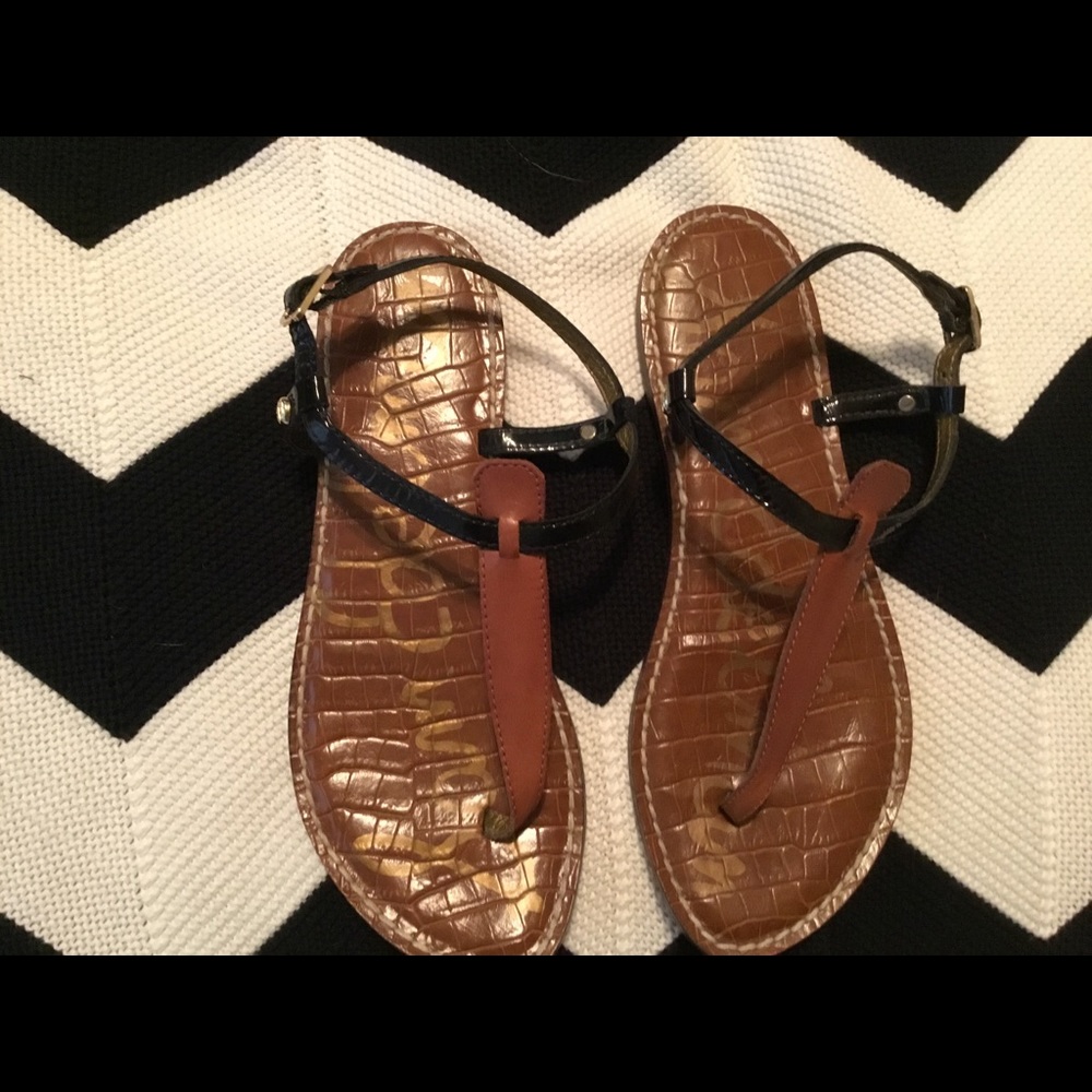Sandal